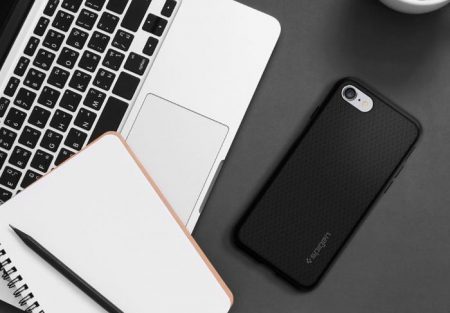 Custodie e pellicola vetro temperato per iPhone 7 e iPhone 7 Plus: rigida, in silicone, bumper ed economica item-thumbnail