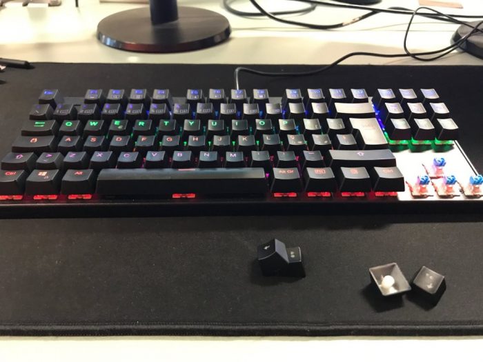 Redragon K617 Fizz 60% Tastiera Meccanica RGB Cablata Compact 61 Tasti, Swch Rossi Subabilibili A Caldo, 2024 Edion Da 13,23 € | DHgate