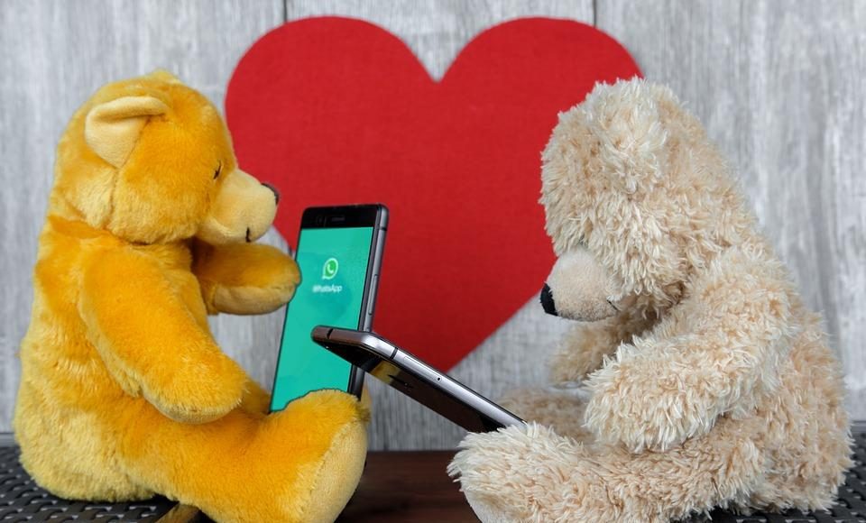 aggiungi contatti in rubrica