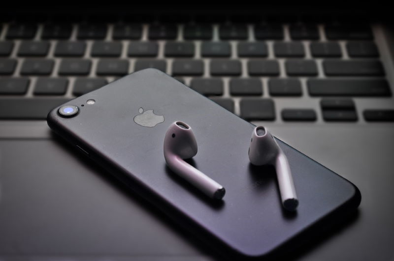 impostazioni fabbrica airpods apple